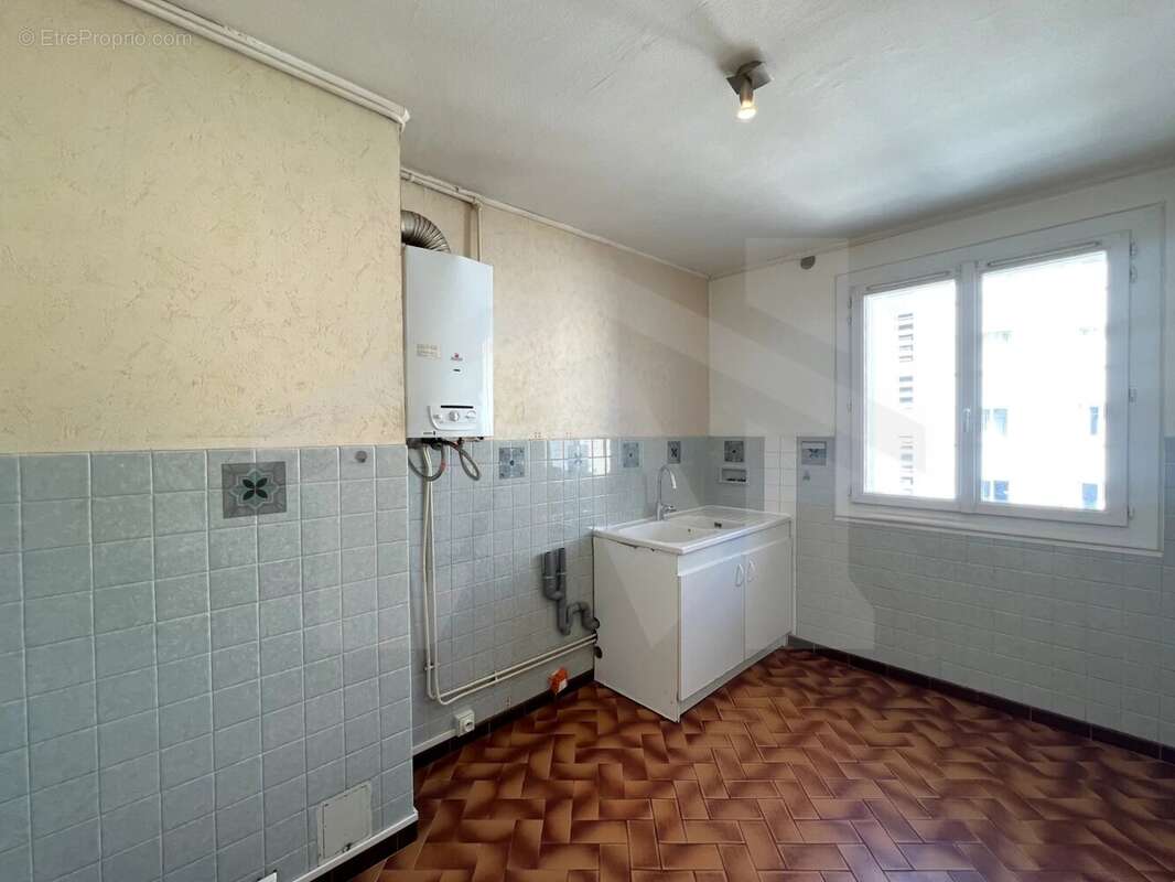 Appartement à SEYSSINET-PARISET