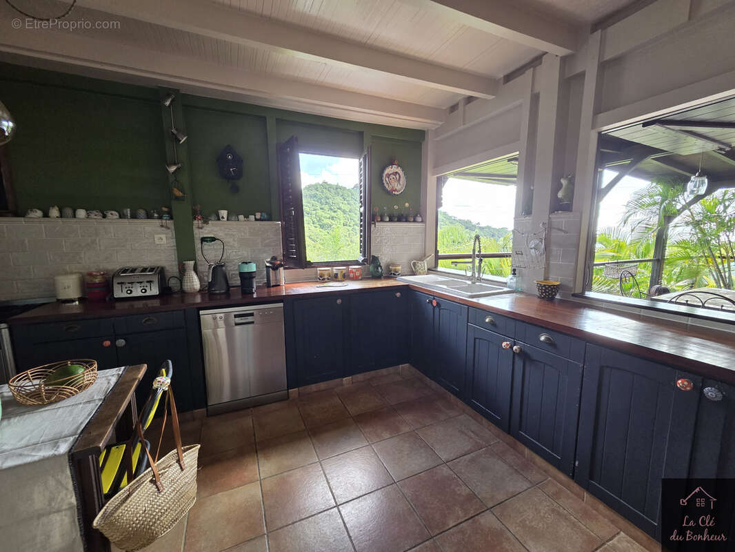 Maison à CASE-PILOTE