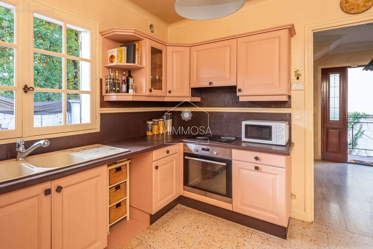 Maison à LIVRY-GARGAN