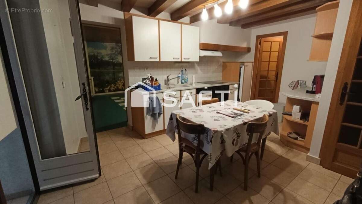 Photo 2 - Maison à PERRIGNIER