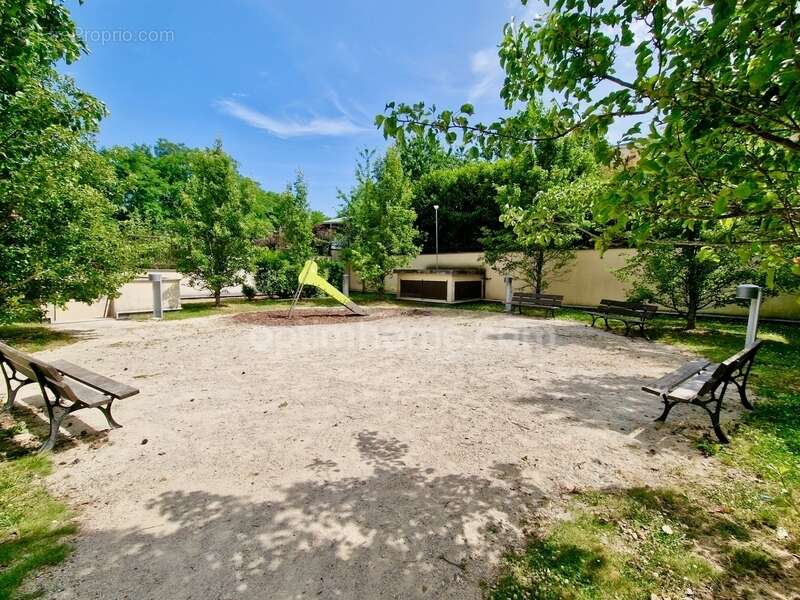 Appartement à CORBEIL-ESSONNES