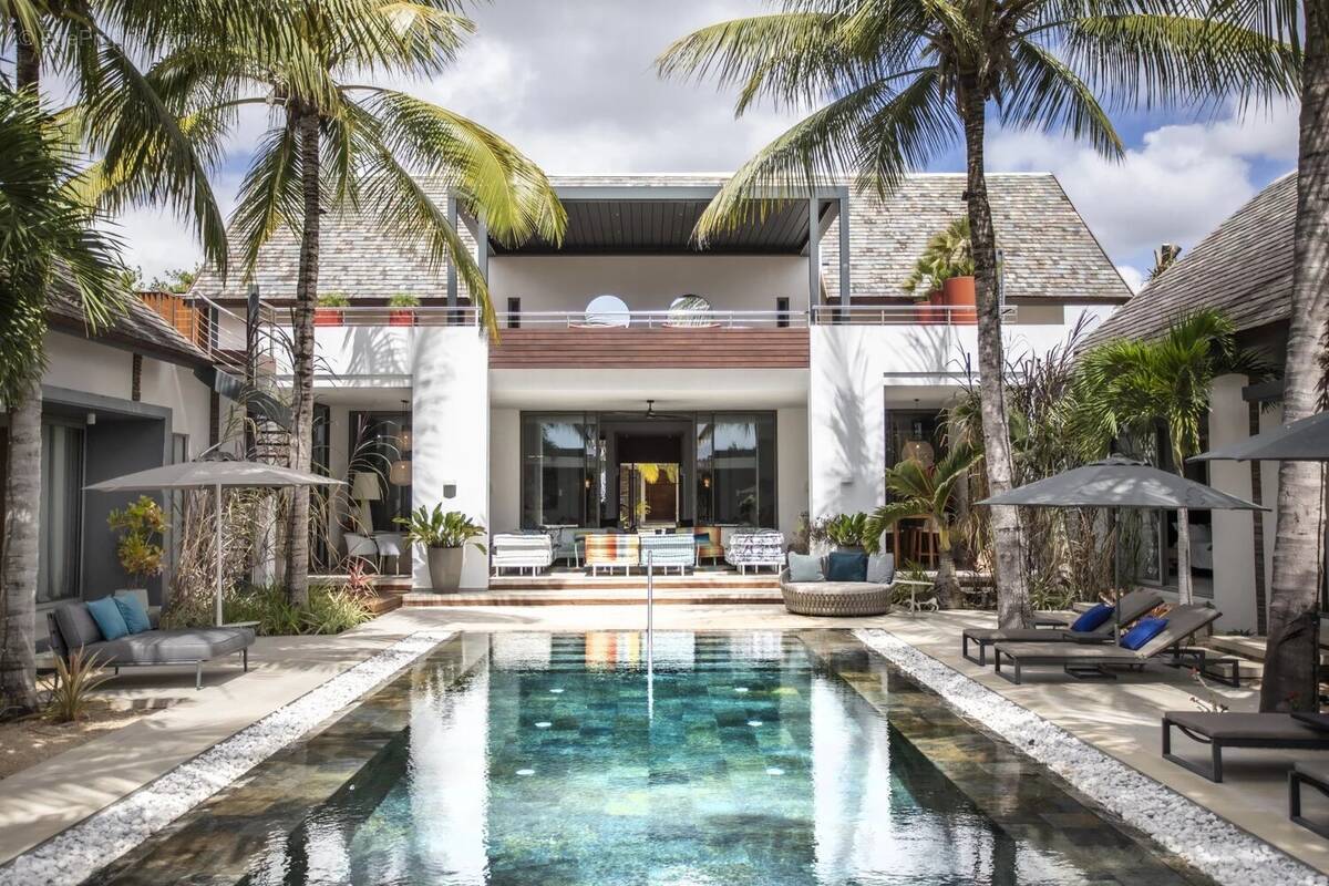 Maison à SAINT-MARTIN-DE-VALGALGUES