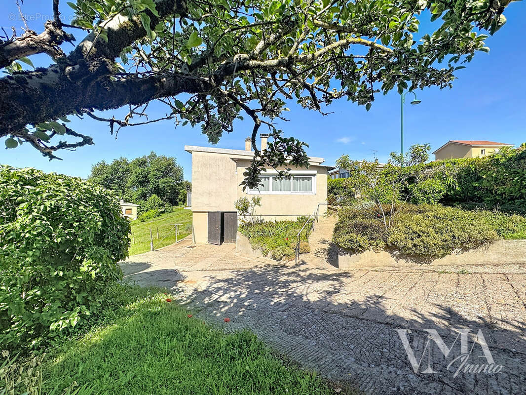 Maison à BELMONT-D'AZERGUES