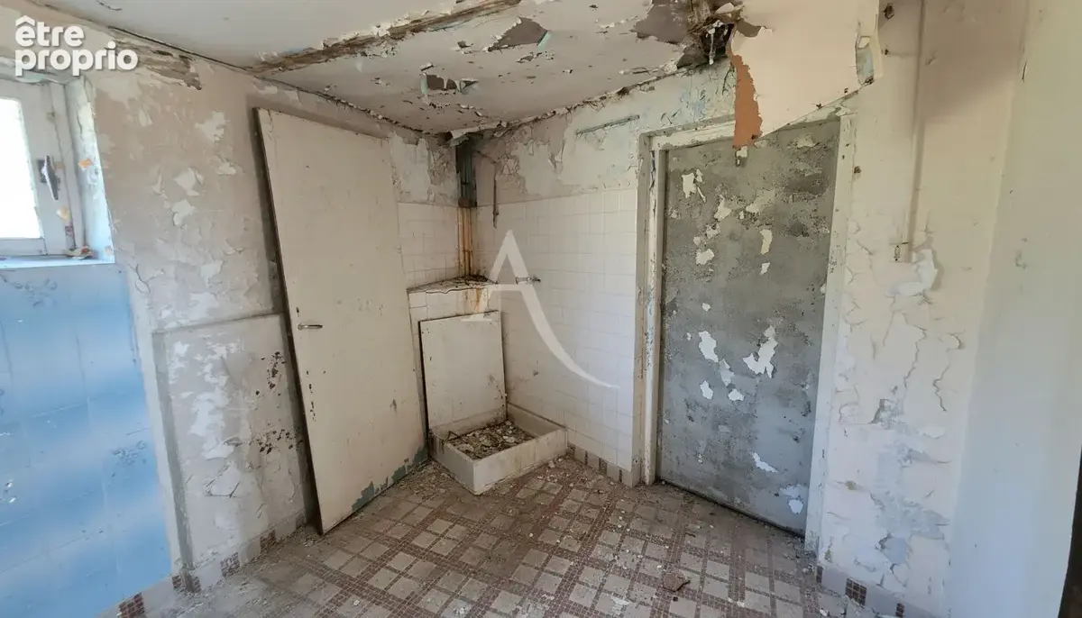 Maison de pays à fort potentiel au calme ! Terrain de 1 003 m² et dépendances - photo 16