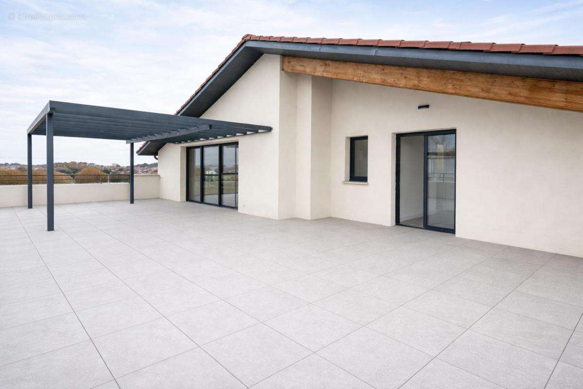 Appartement à QUINT-FONSEGRIVES