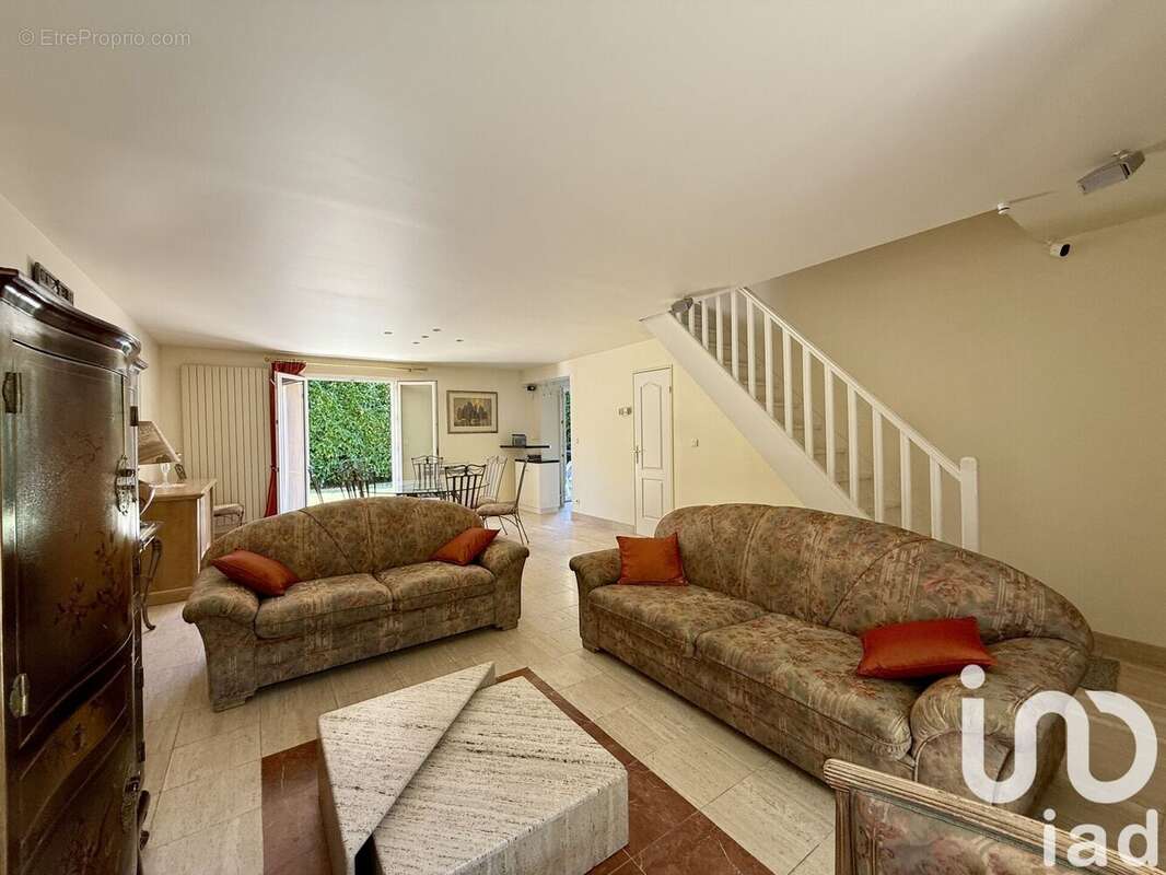 Photo 3 - Maison à SUCY-EN-BRIE