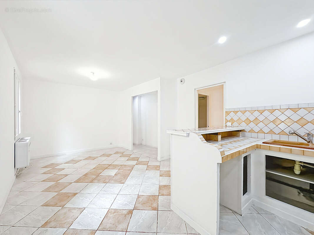 Appartement à AUBAGNE