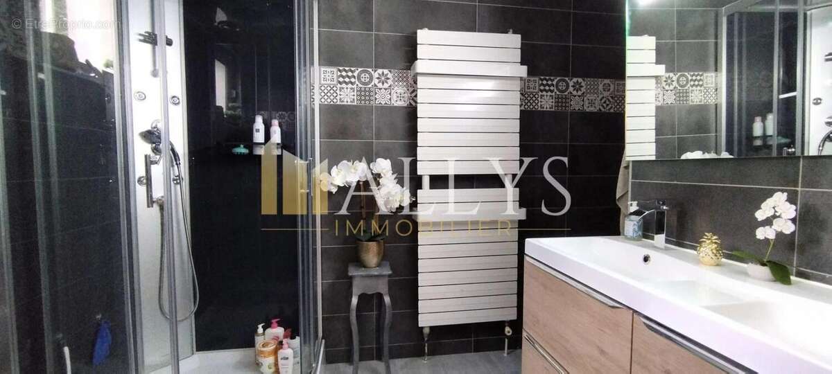 Maison à CHAUMONT-EN-VEXIN