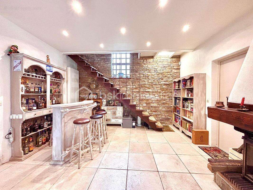 Maison à BONNEUIL-SUR-MARNE