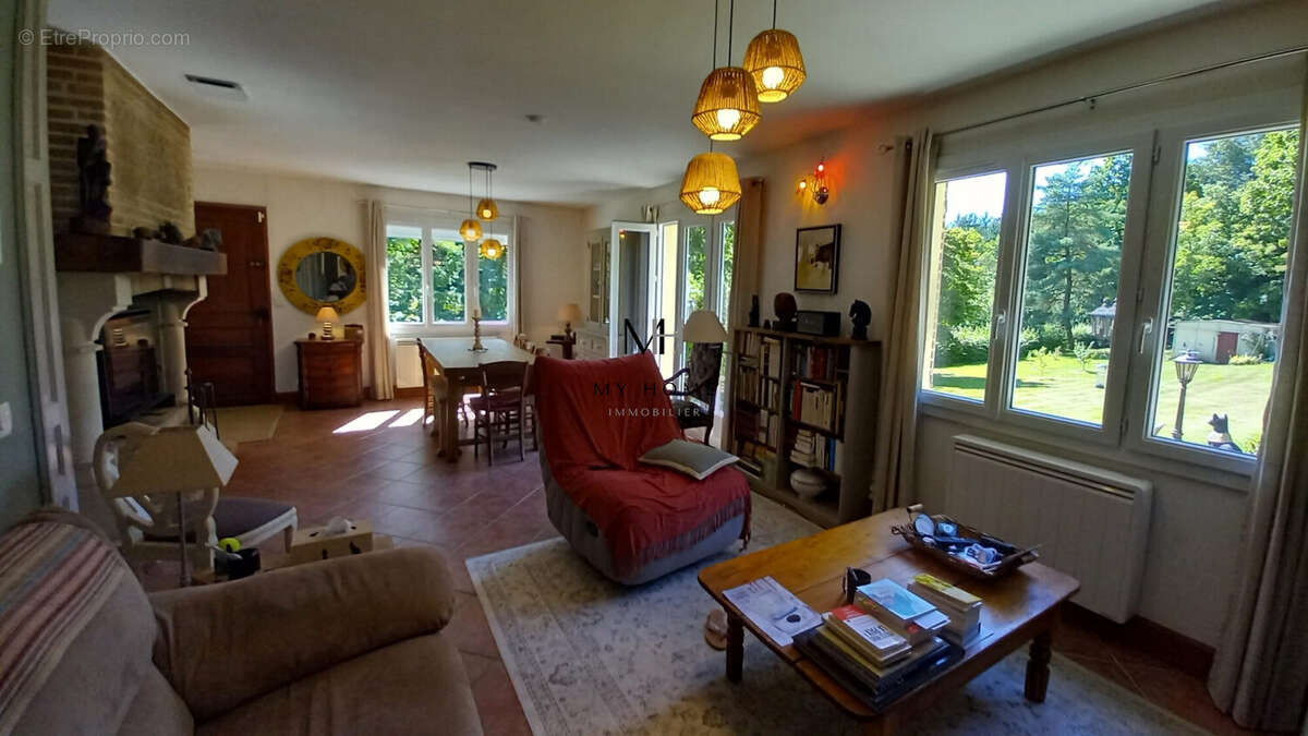 Maison à LA POTERIE-AU-PERCHE