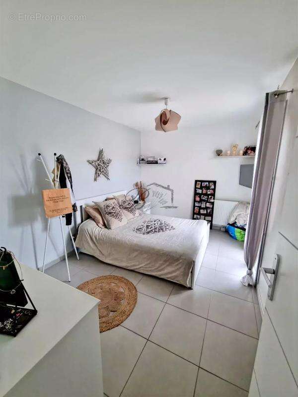 Maison à LA TOUR-D'AIGUES