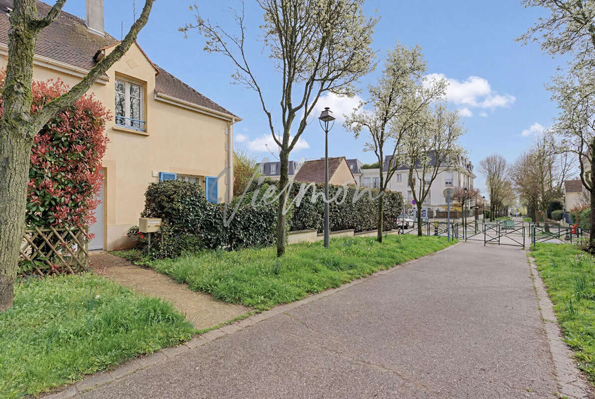 Maison à NOISY-LE-ROI