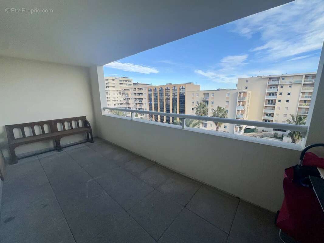 Duplex F4, dernier étage, 3 terrasses, garage, parking - photo 3