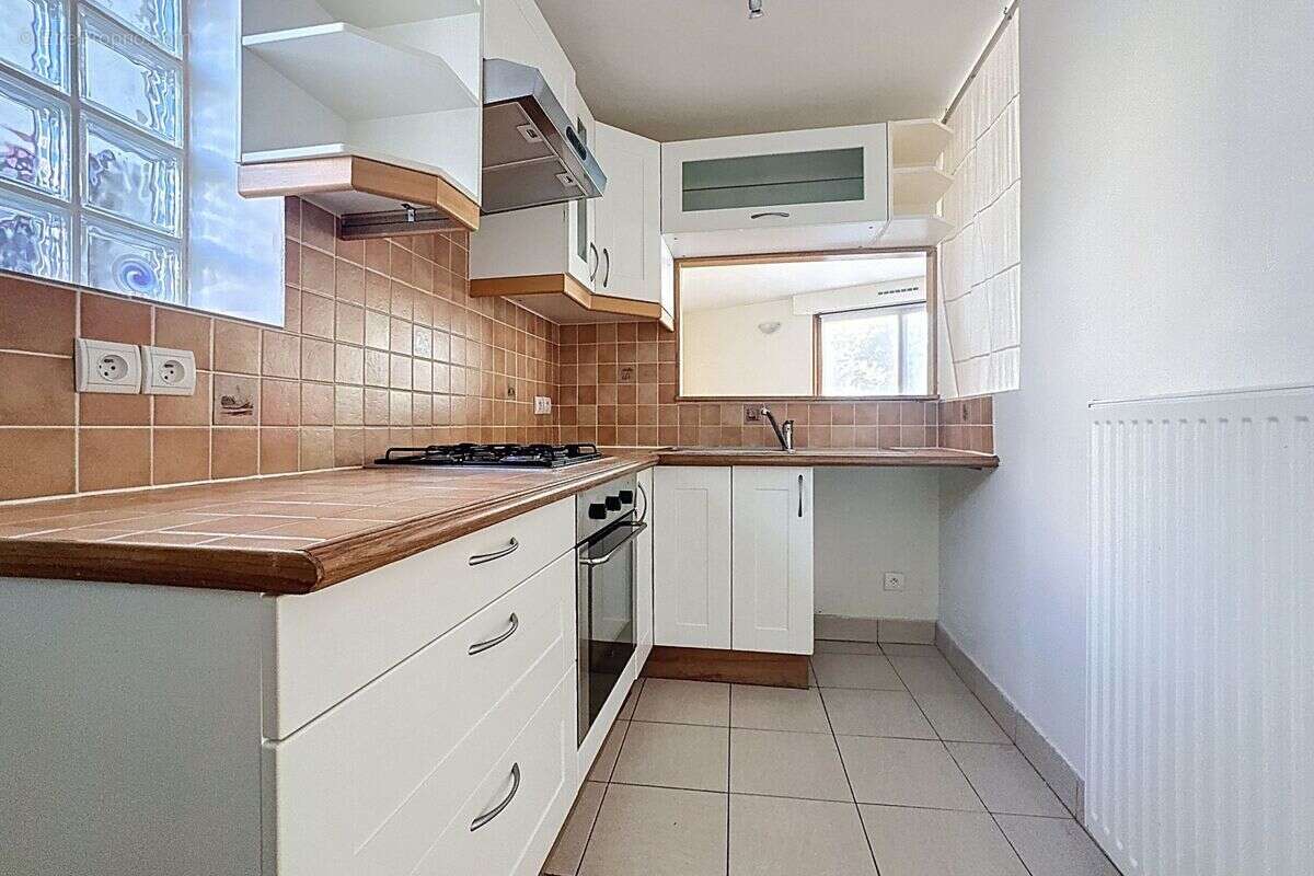 Appartement à CHAVILLE