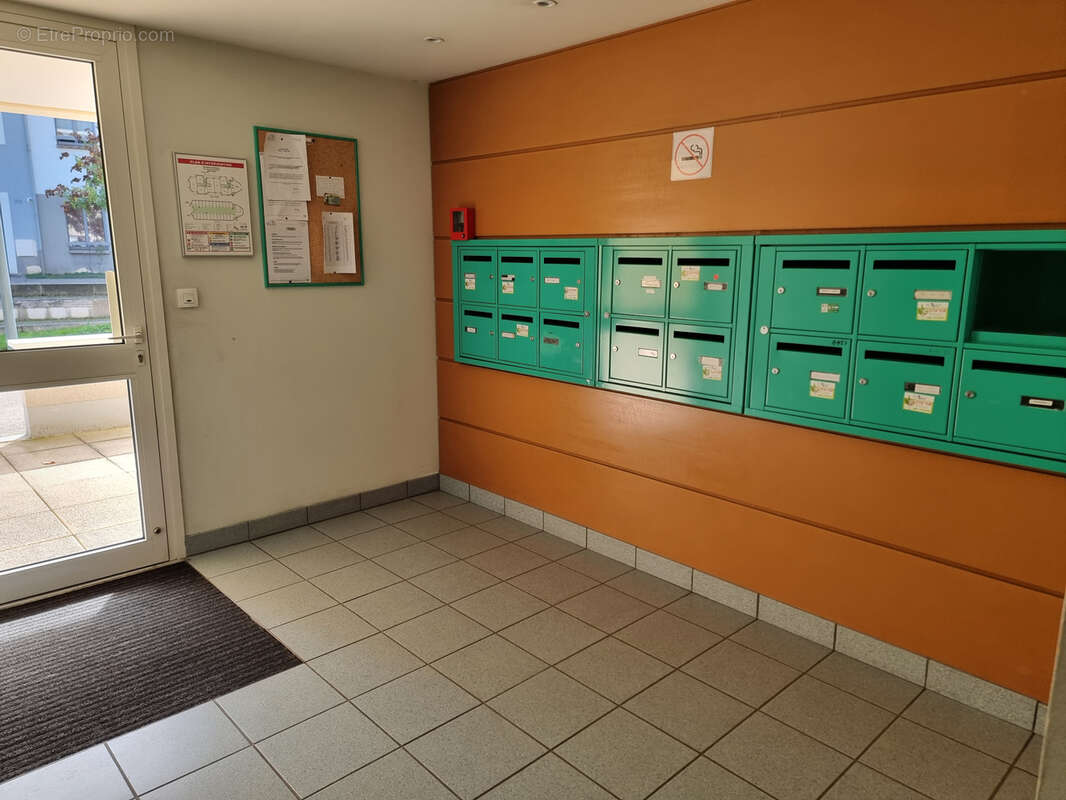 Appartement à SAINT-ERBLON