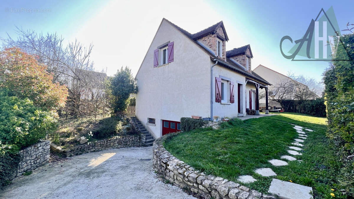 Maison à CANNES-ECLUSE