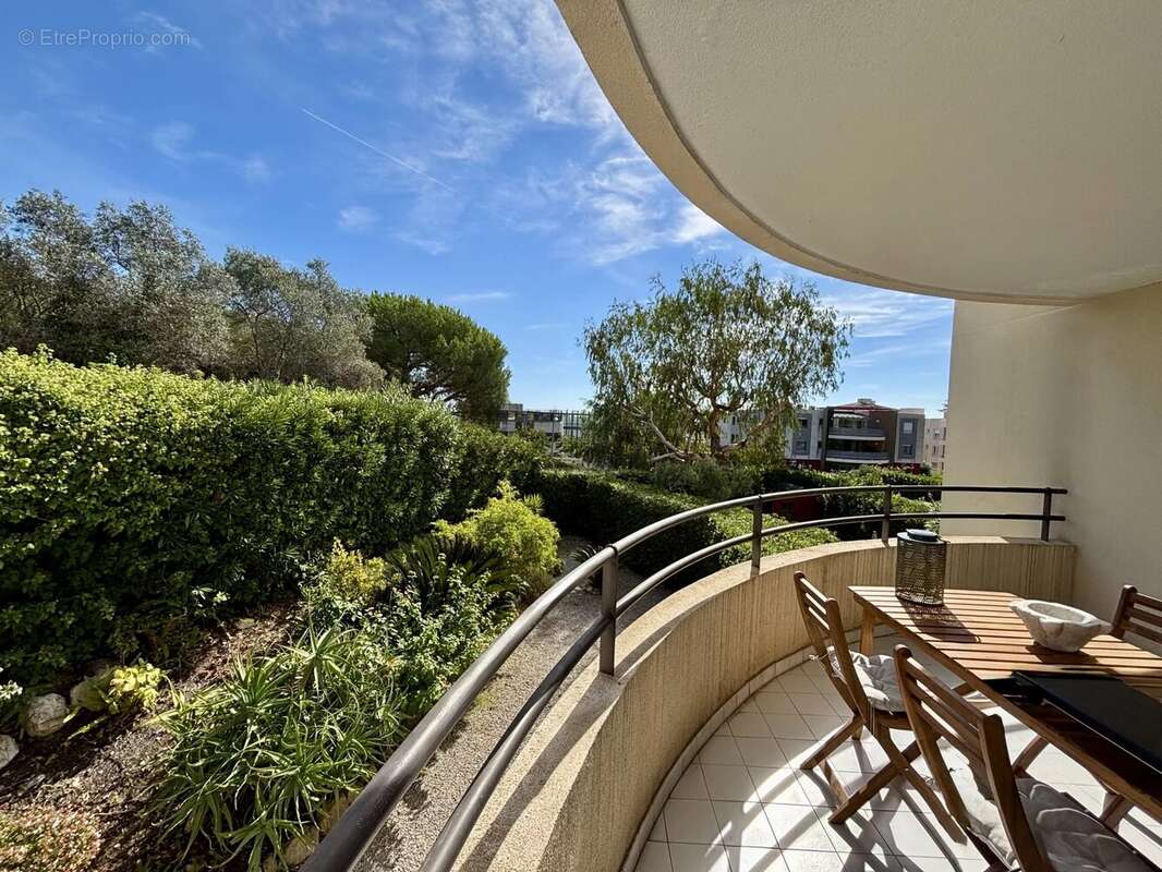 Appartement à VILLENEUVE-LOUBET