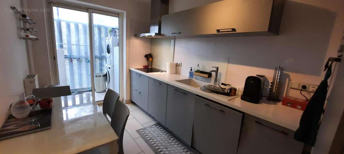 Appartement à MARSEILLE-10E