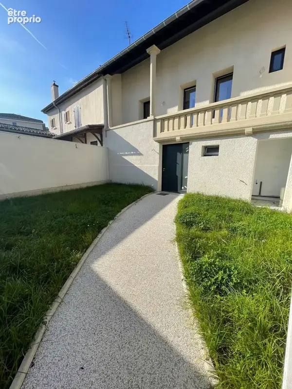 Maison à FRANCHEVILLE