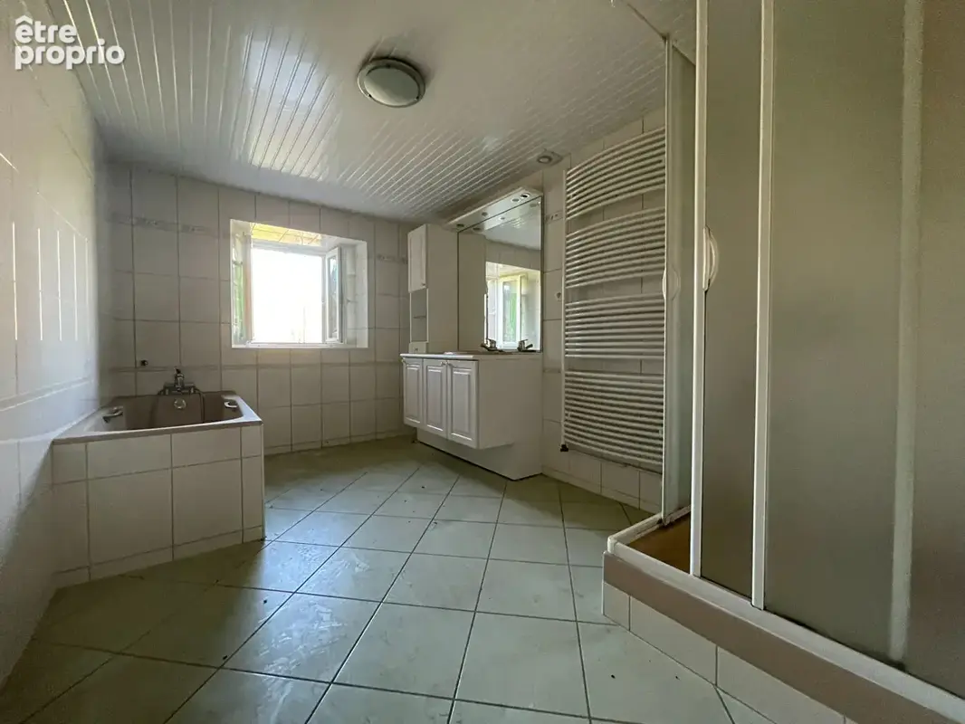 Maison Traditionnelle avec dépendances - photo 7