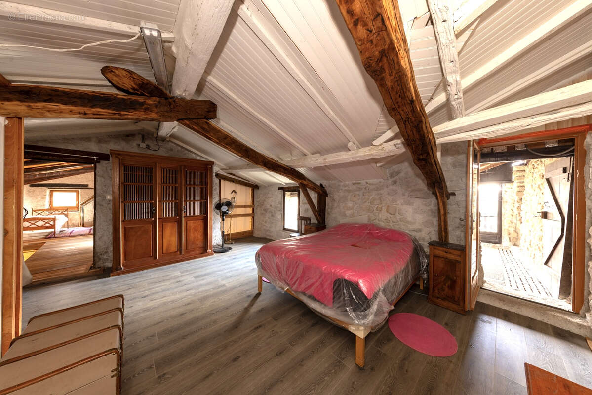 Maison à LENTILLERES