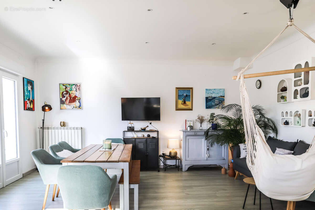 Maison à SAINT-GEORGES-DE-DIDONNE