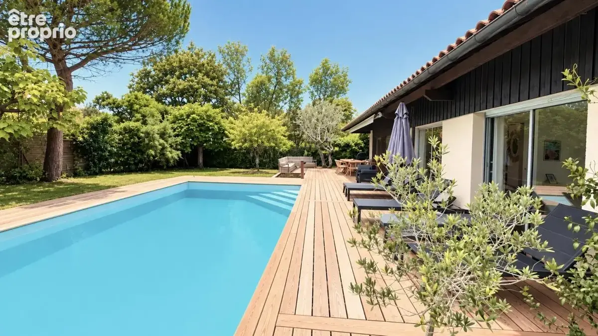 Villa lumineuse avec piscine - photo 2