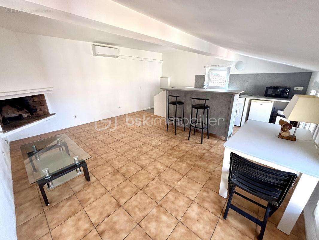 Appartement à FAYENCE