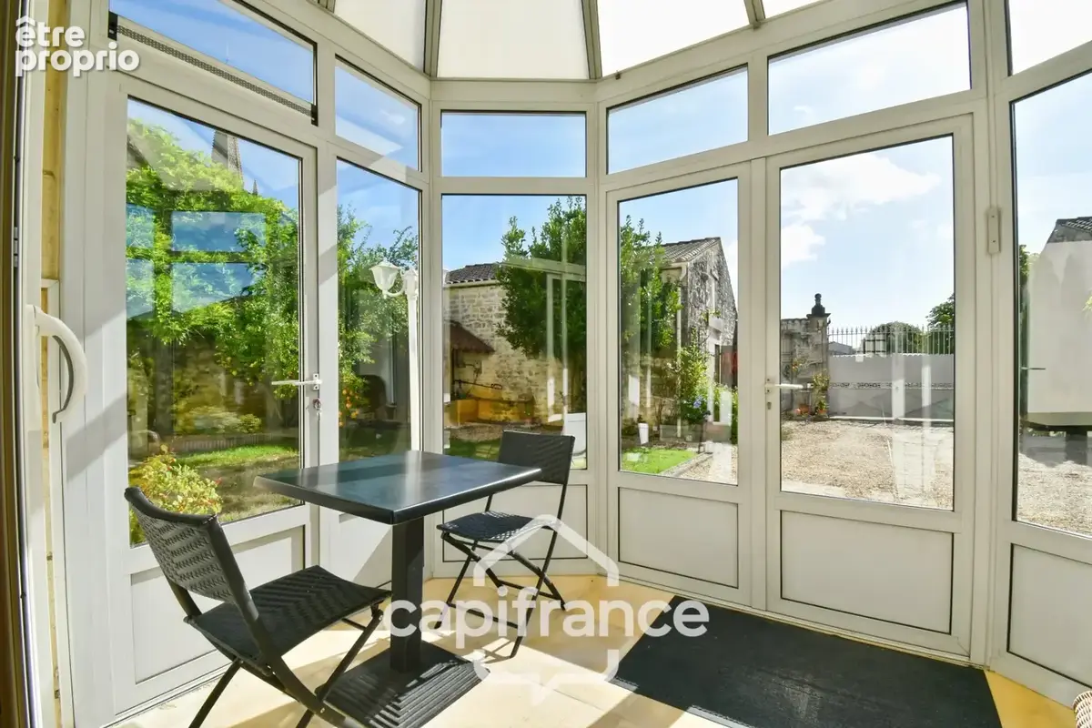Maison de caractère avec 4 chambres - 6pièces - 268 m² habitables - piscine - jardin et dépendances à BIGNAY - photo 28