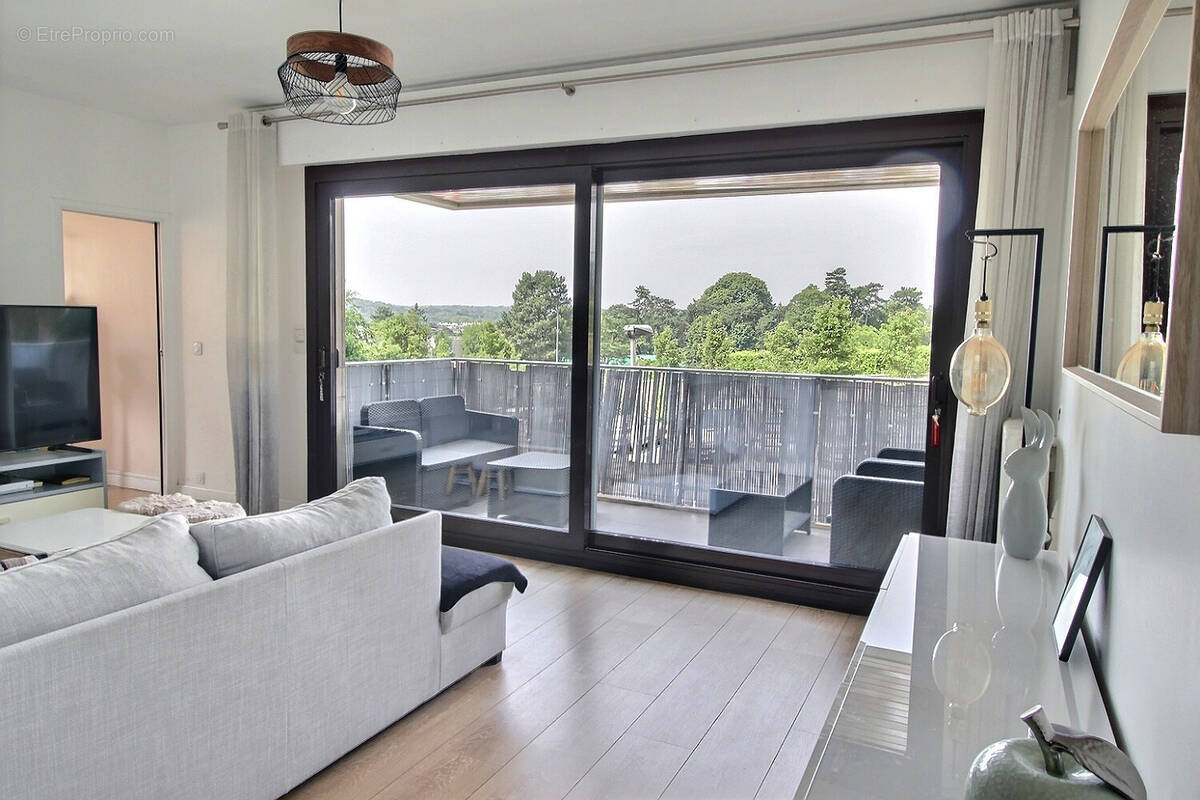 Appartement à GARCHES