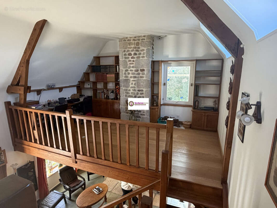 Maison à LE MELE-SUR-SARTHE