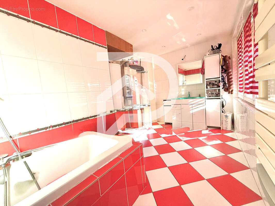 Appartement à MONTATAIRE