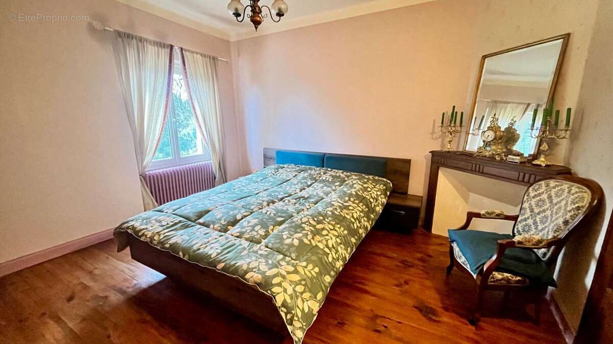 Maison à SAINT-BENOIT-DE-CARMAUX