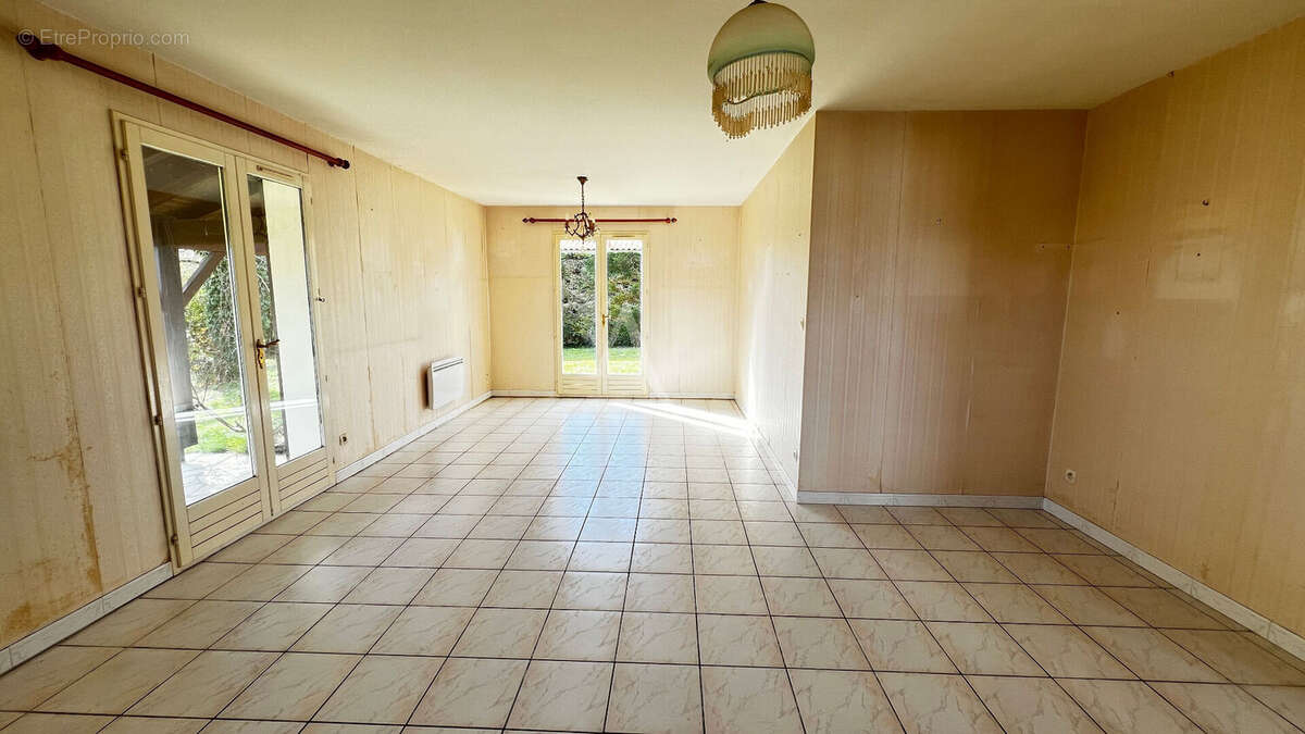 Maison à SAINT-SULPICE-DE-ROYAN