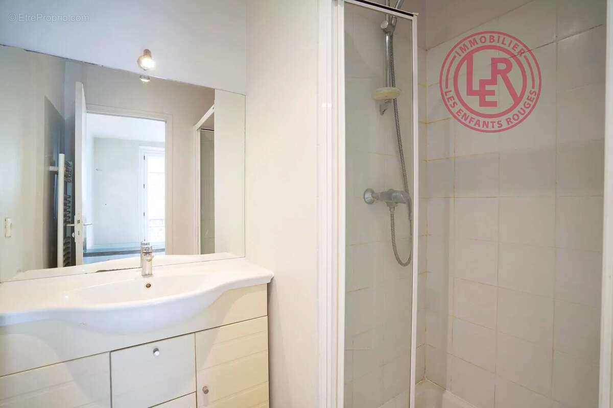 Appartement à PARIS-11E