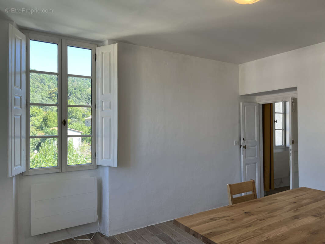 Appartement T3 74m2 centre village - photo 17