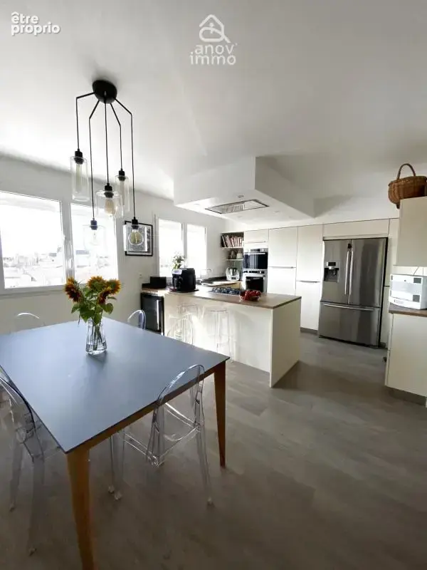 Appartement T5 coeur de ville, les sables d.olonne ,dernier é - photo 4