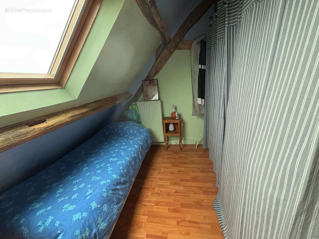 Maison à SAINT-VAAST-EN-CHAUSSEE