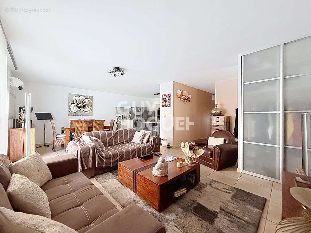 Maison récente de plain pied, avec piscine, 4 pièces de standing à vendre à Cabestany (66330) - photo 3