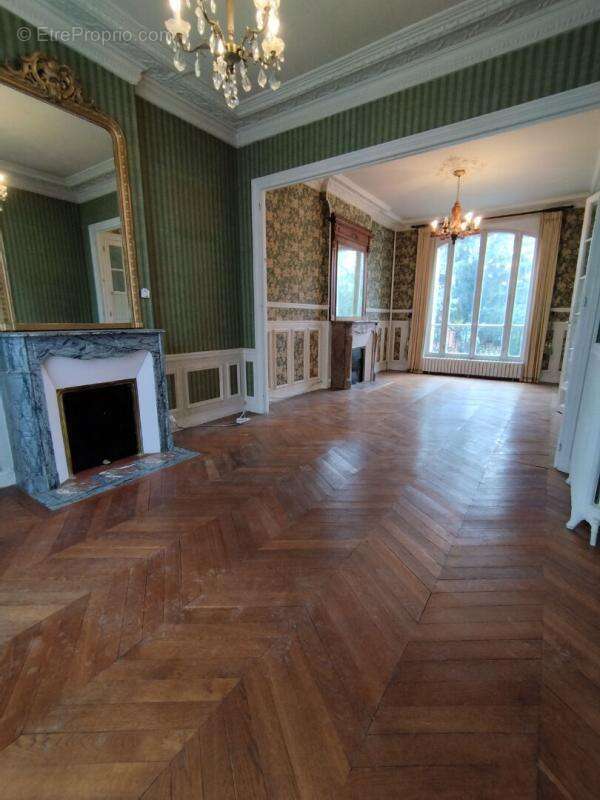 Maison à ANGERVILLE