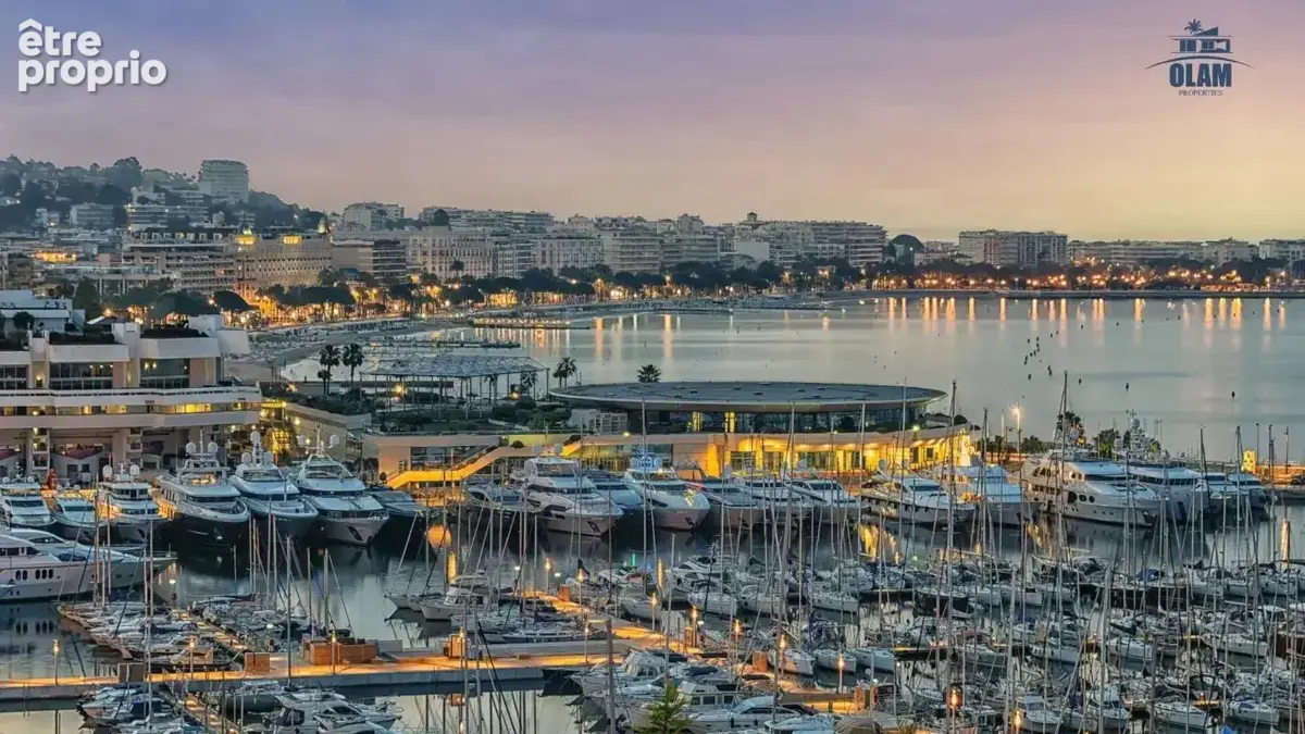 Appartement Cannes Suquet : charmant 3 pièces, centre-ville, rénové - photo 13