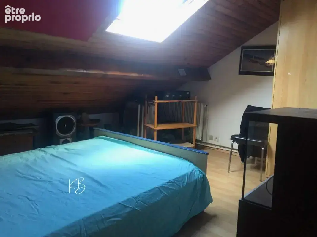 MAISON-110m² au sol–6 pièces–TERRAIN 559m²-GARAGE–CAVES-proche Forêt et transports - photo 7