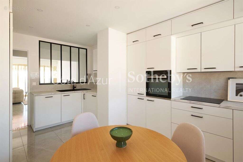 Appartement 70 m² vue mer avec terrasse panoramique en front de mer - photo 4