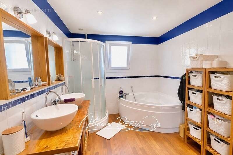 Magnifique maison de plain-pied de 119 m² – Un cadre de vie privilégié à Allamps - photo 13