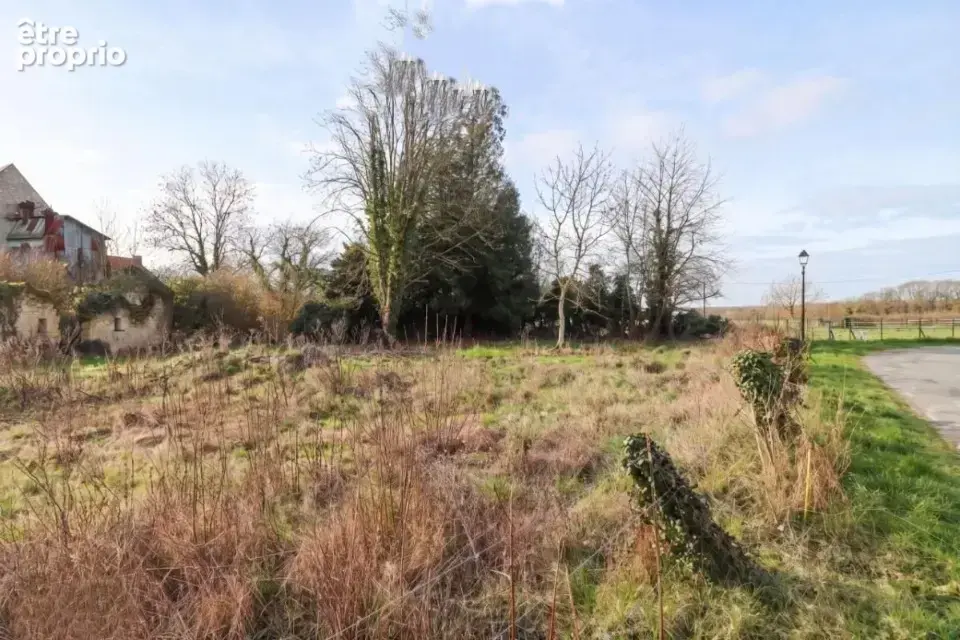 Terrain 773 m² à Nucourt  - photo 2