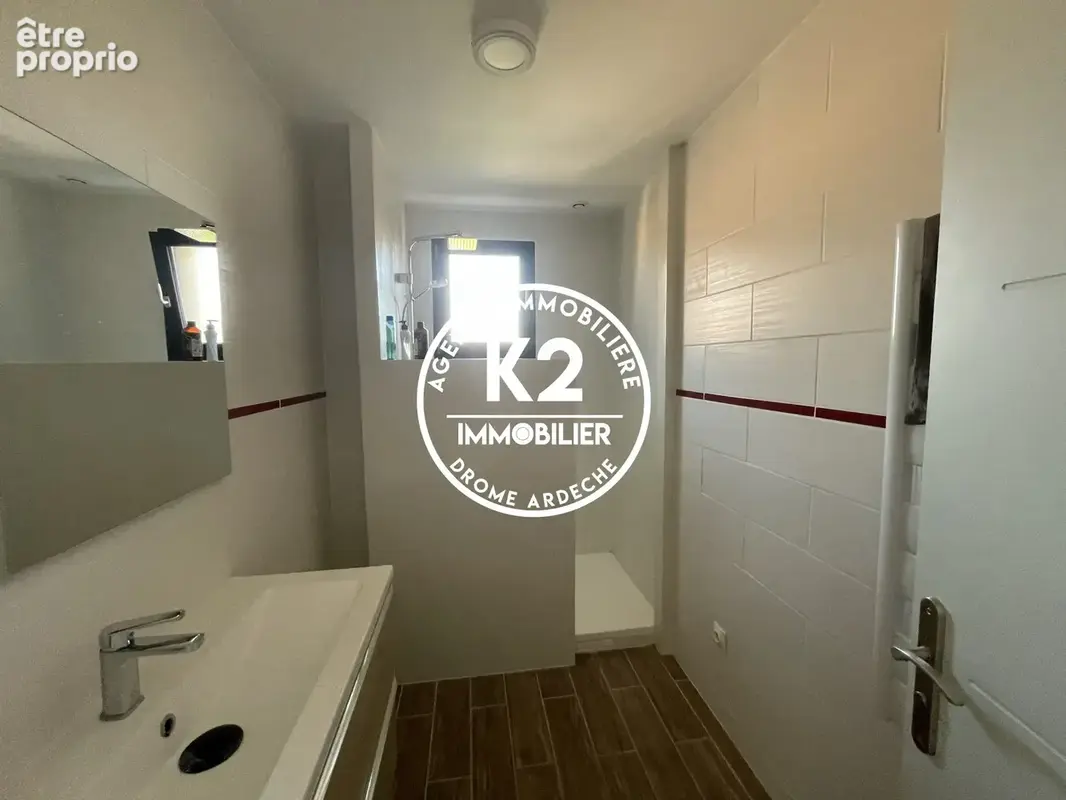 Maison 5 pièces 110 m² à vendre à Montelimar (26200) - photo 8