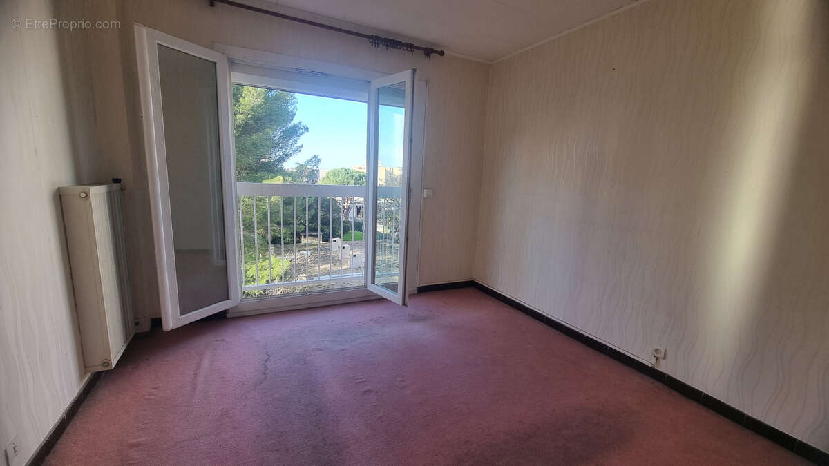 Appartement à LA VALETTE-DU-VAR