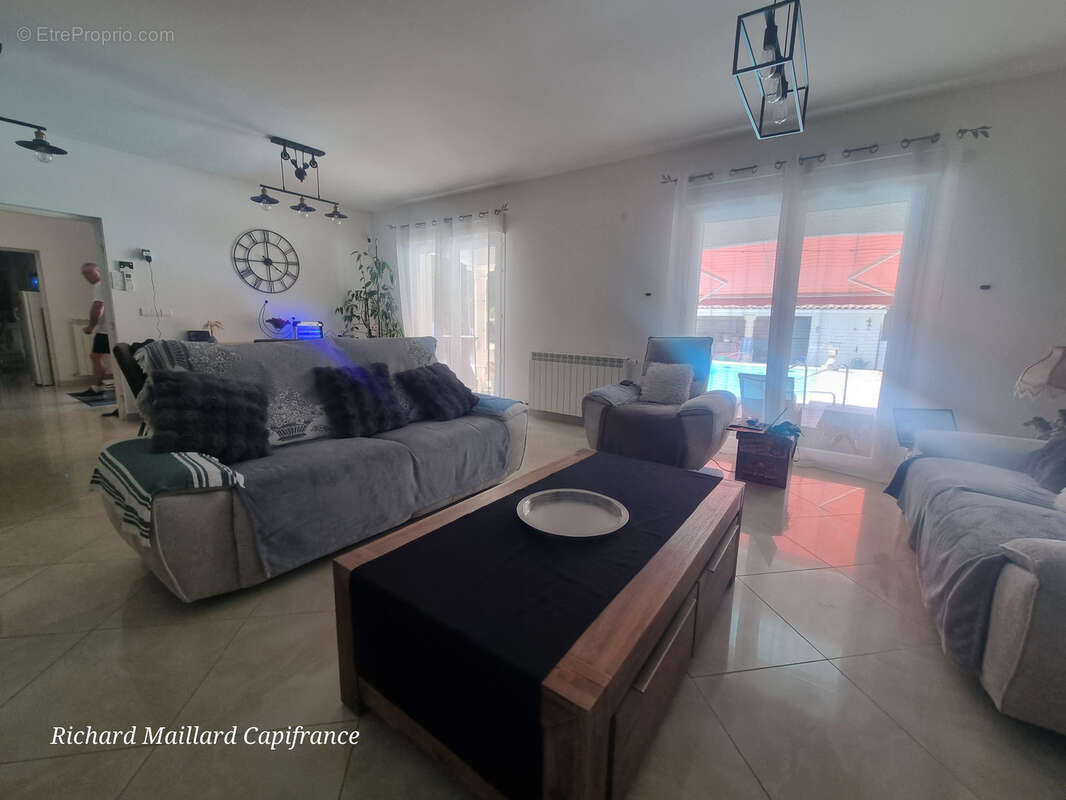 Maison 215m² + Gîte 4 épis déjà loué - Piscine - St-Porquier 82 - photo 8