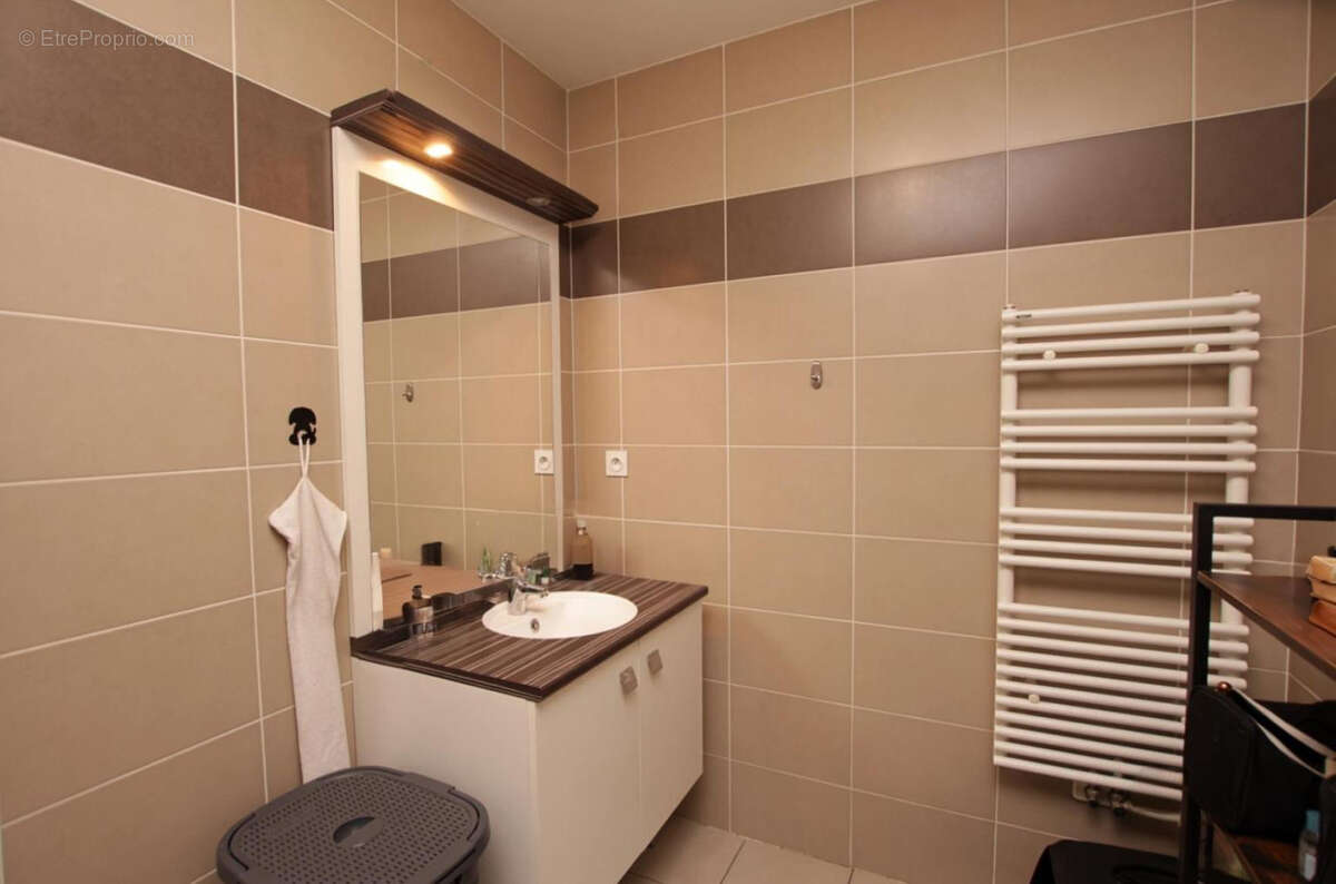 Appartement à LYON-5E