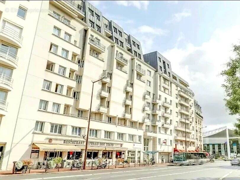 Appartement à ISSY-LES-MOULINEAUX